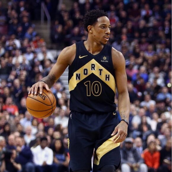 Toronto Raptors DeRozan Nike Jersey Mens Size 44 Black Gold NBA Basketball NWT - Picture 3 of 11